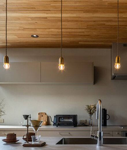 造作キッチン背面収納